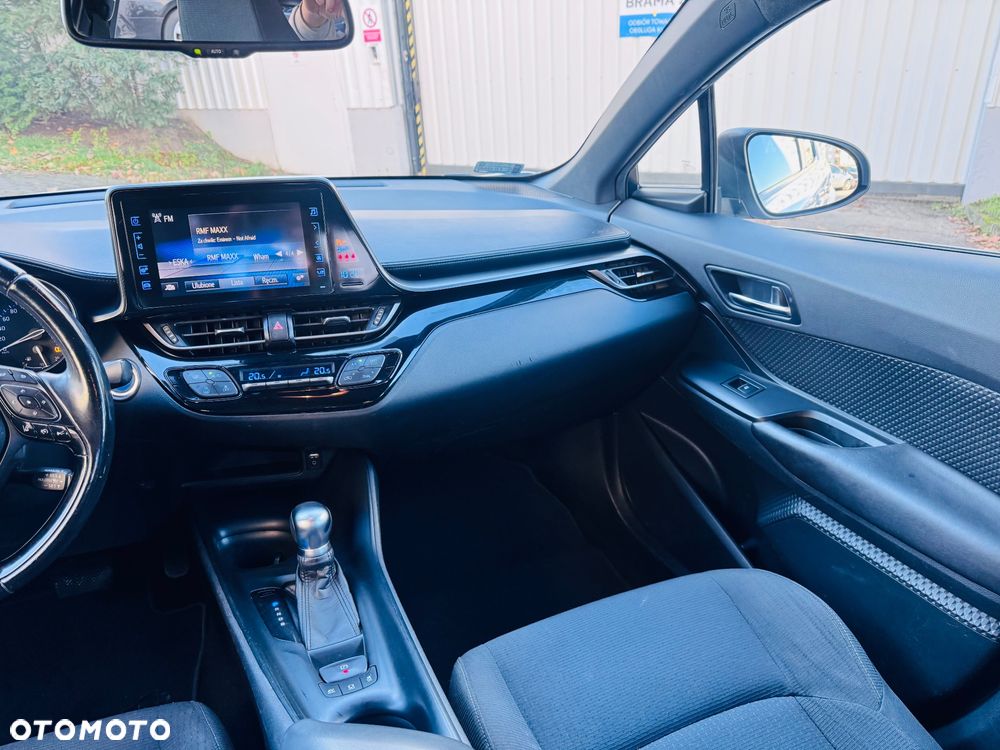 Toyota C-HR 1.8 Hybrid Dynamic - 23