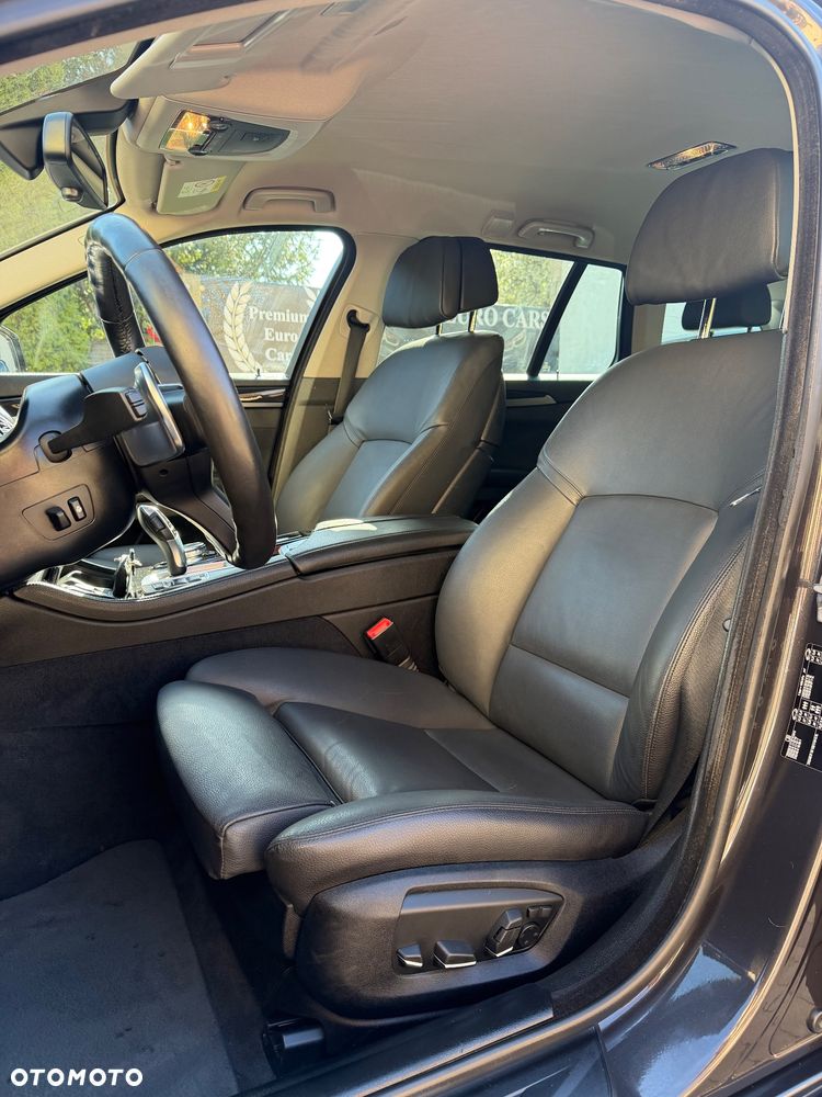 BMW Seria 5 520d Luxury Line - 16