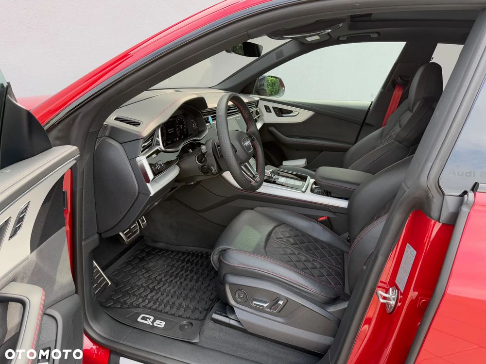 Audi Q8 - 9