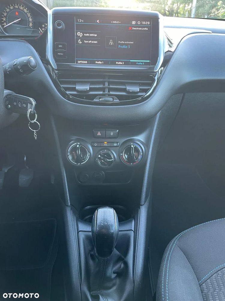 Peugeot 208 1.2 PureTech Active - 8