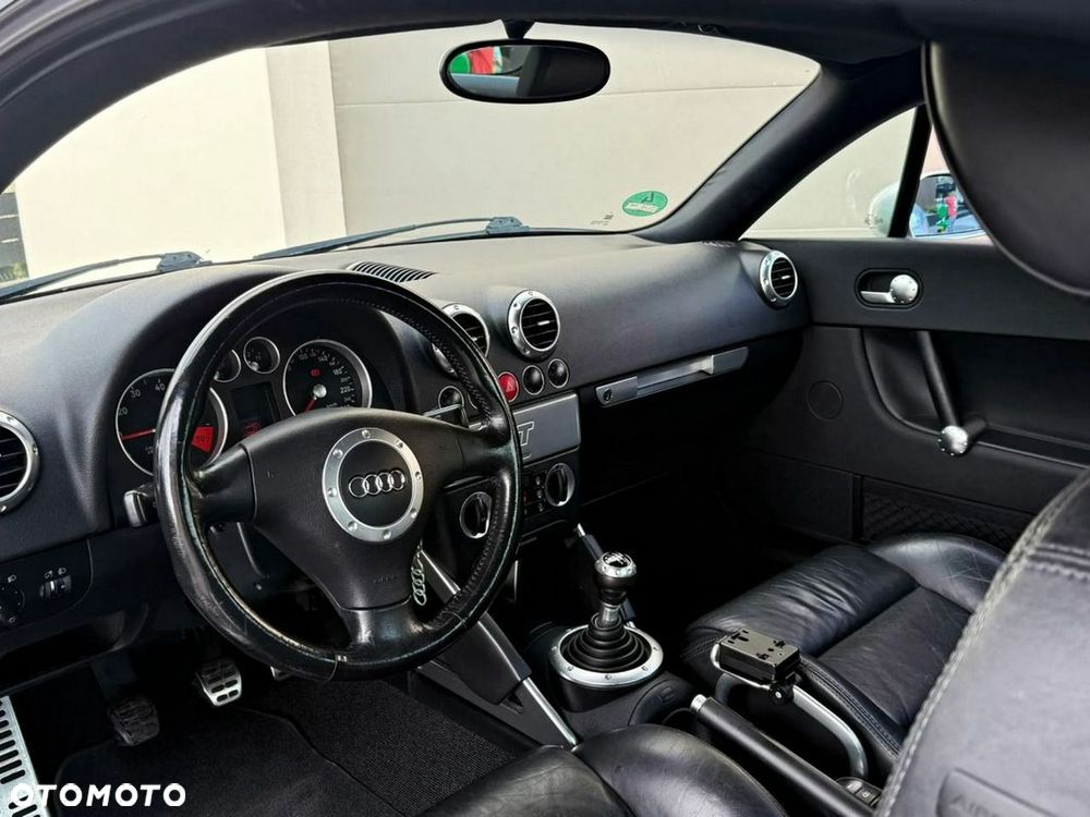 Audi TT Coupé - 2