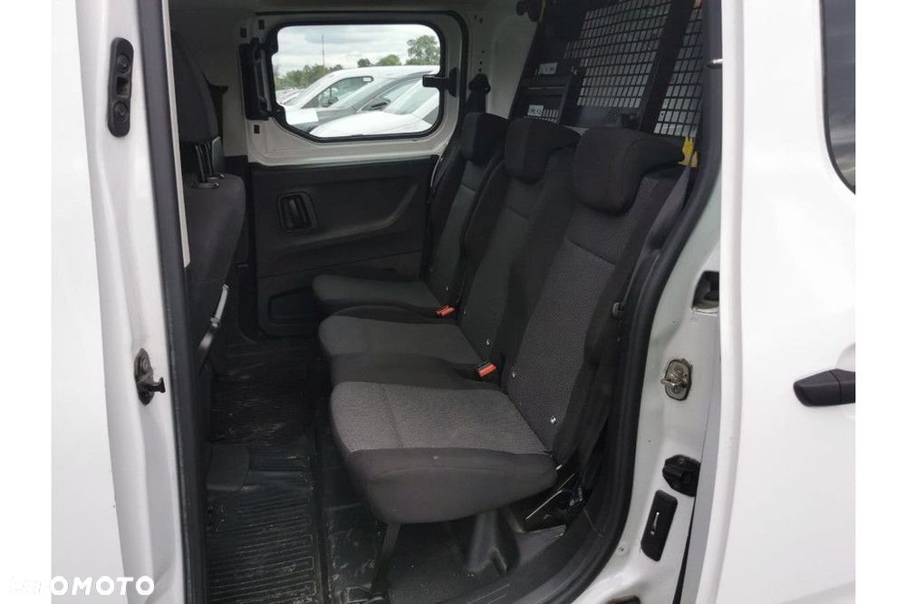 Toyota ProAce 1.5 D-4D Long Active SalonPL VAT23% Właścicielem pojazdu jest Ayvens Financial Services Polska - 6