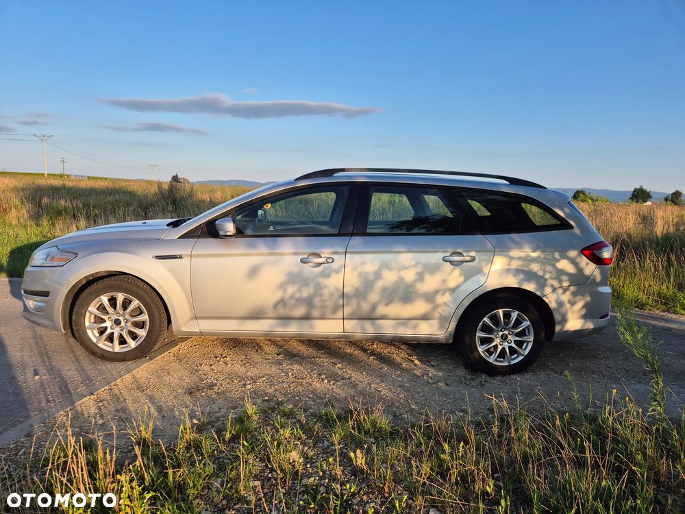 Ford Mondeo 1.8 TDCi Ambiente - 5