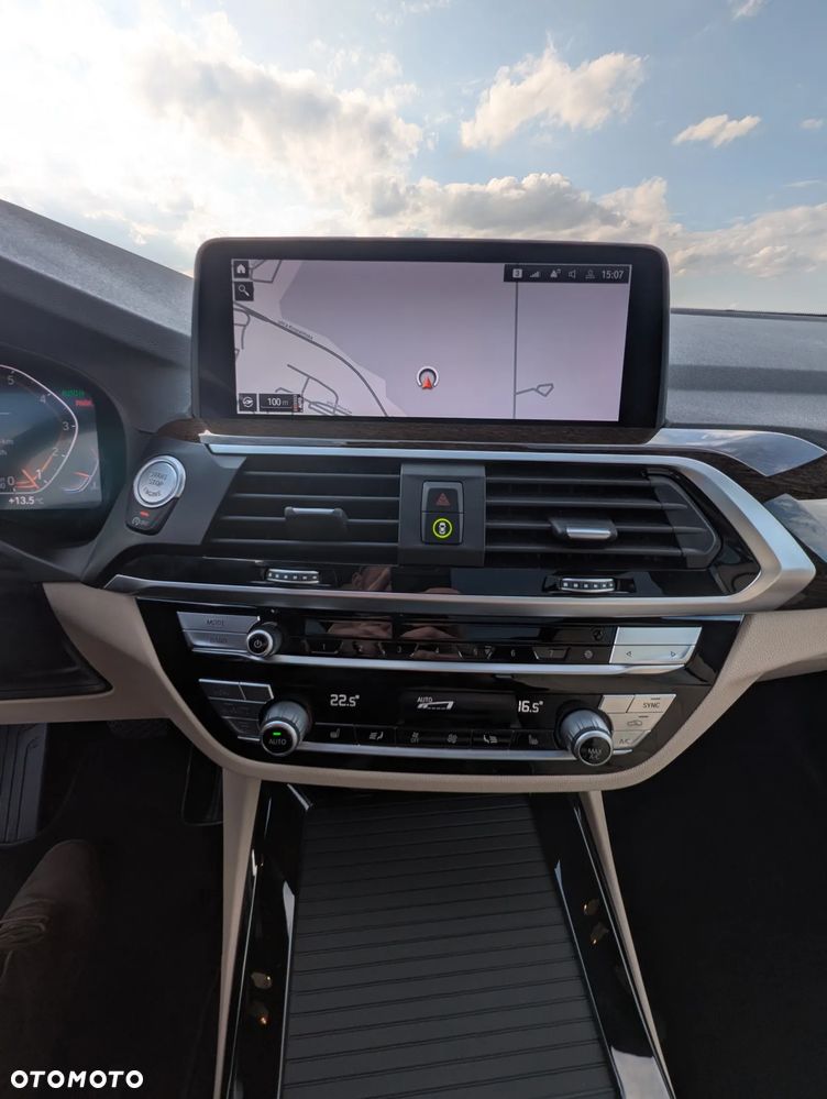 BMW X3 xDrive30i GPF xLine sport - 27