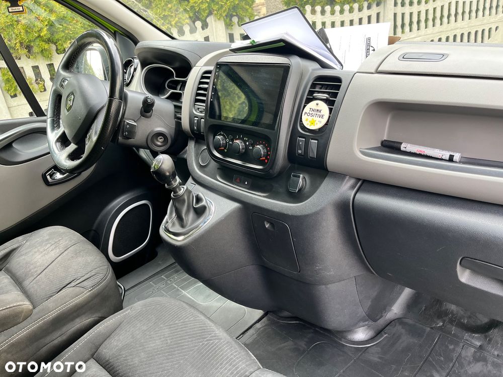 Renault Trafic - 14