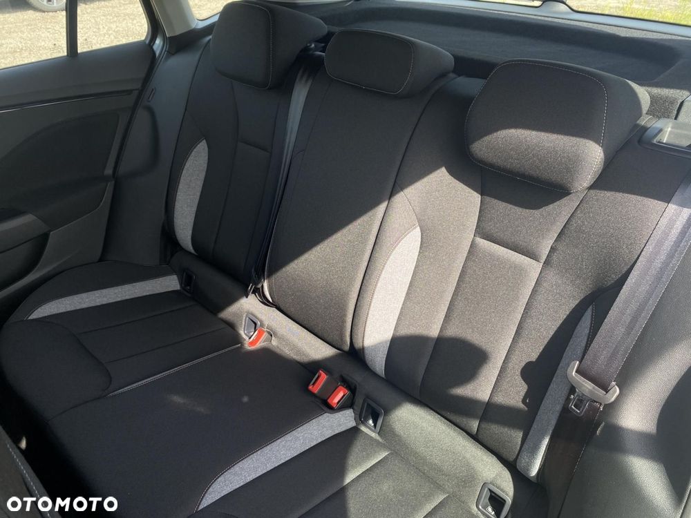 Skoda Kamiq 1.0 TSI Selection DSG - 6