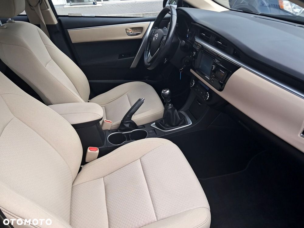 Toyota Corolla 1.6 Premium - 10