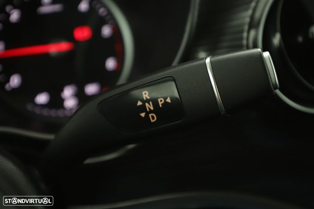 Mercedes-Benz V 250 d Longo Avantgarde - 19