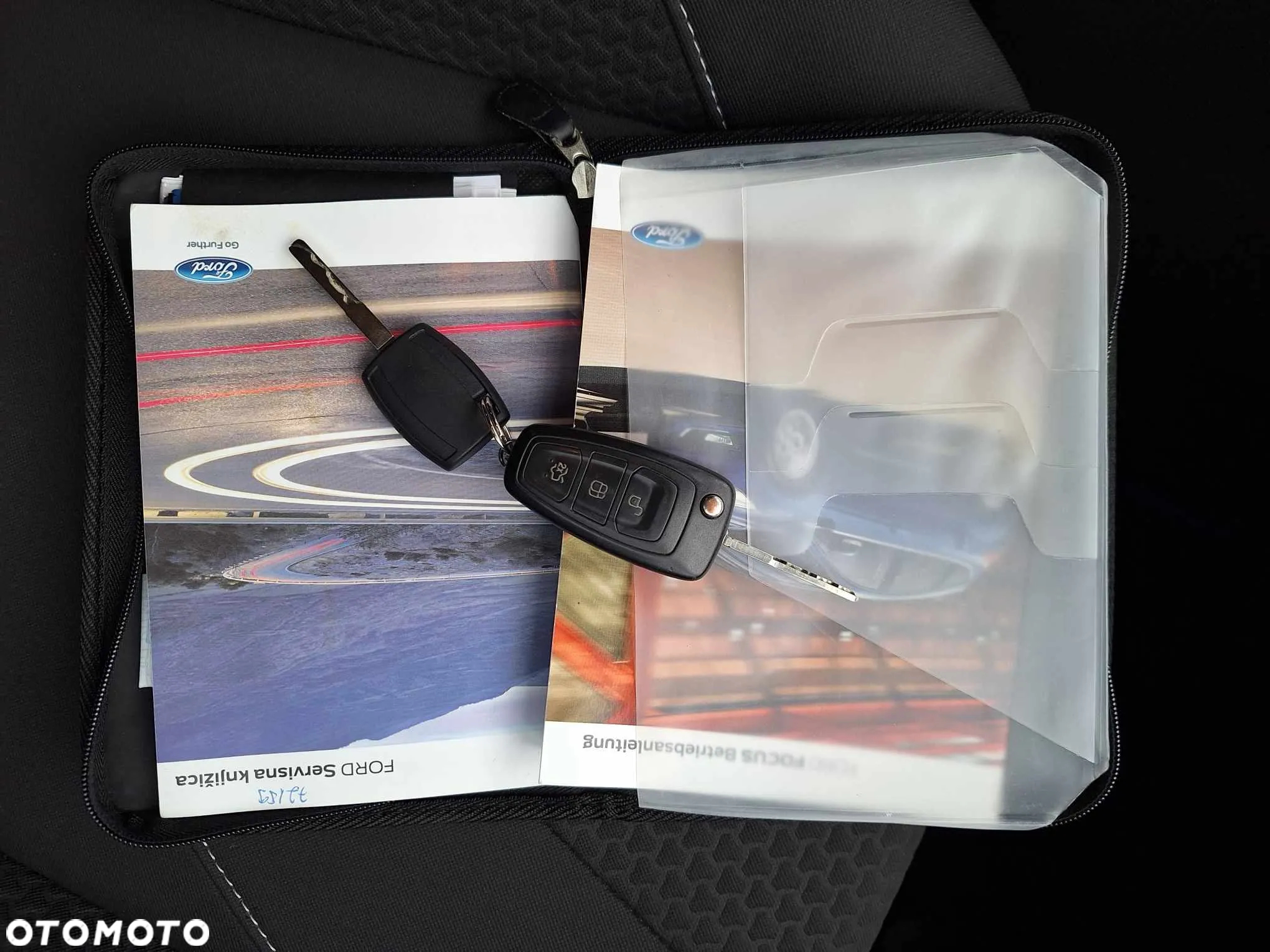 Ford Focus 1.0 EcoBoost Start-Stopp-System TITANIUM - 14