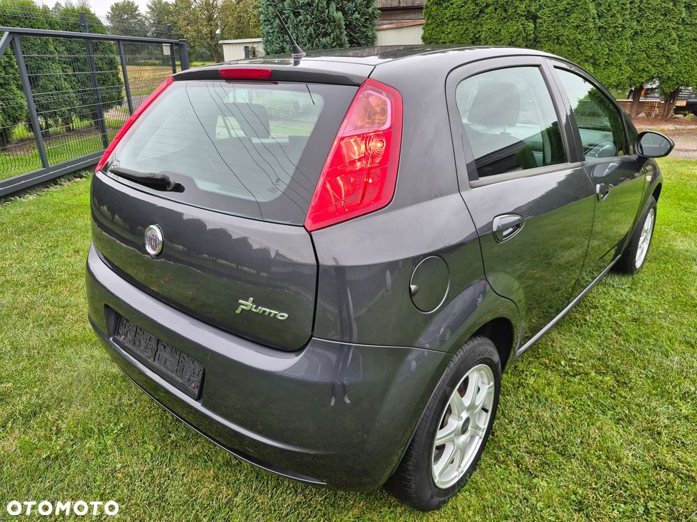 Fiat Punto 1.2 8V Actual - 12