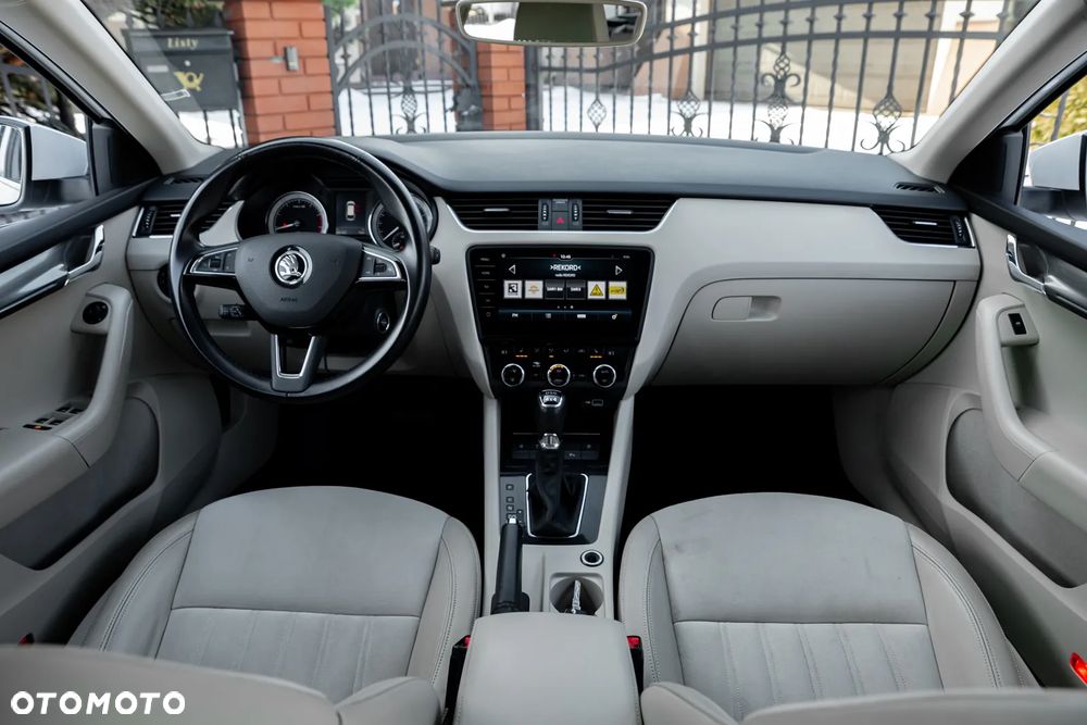 Skoda Octavia 2.0 TSI DSG 4x4 Sportline - 29