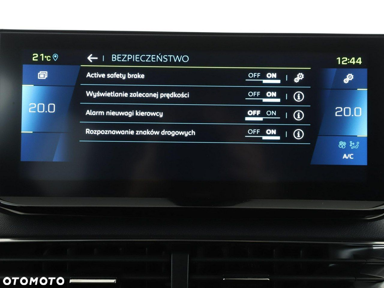 Peugeot 3008 - 29
