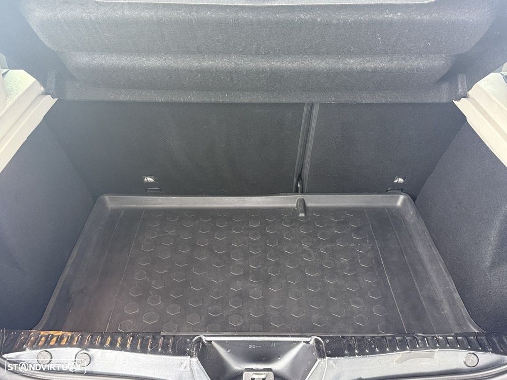 Dacia Sandero 0.9 TCe SL Stepway of Life - 28