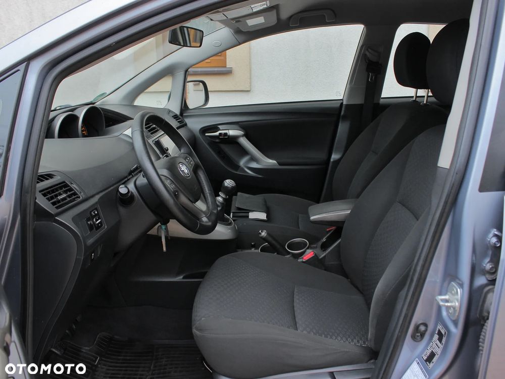 Toyota Verso 1.6 7-Sitzer Life - 17