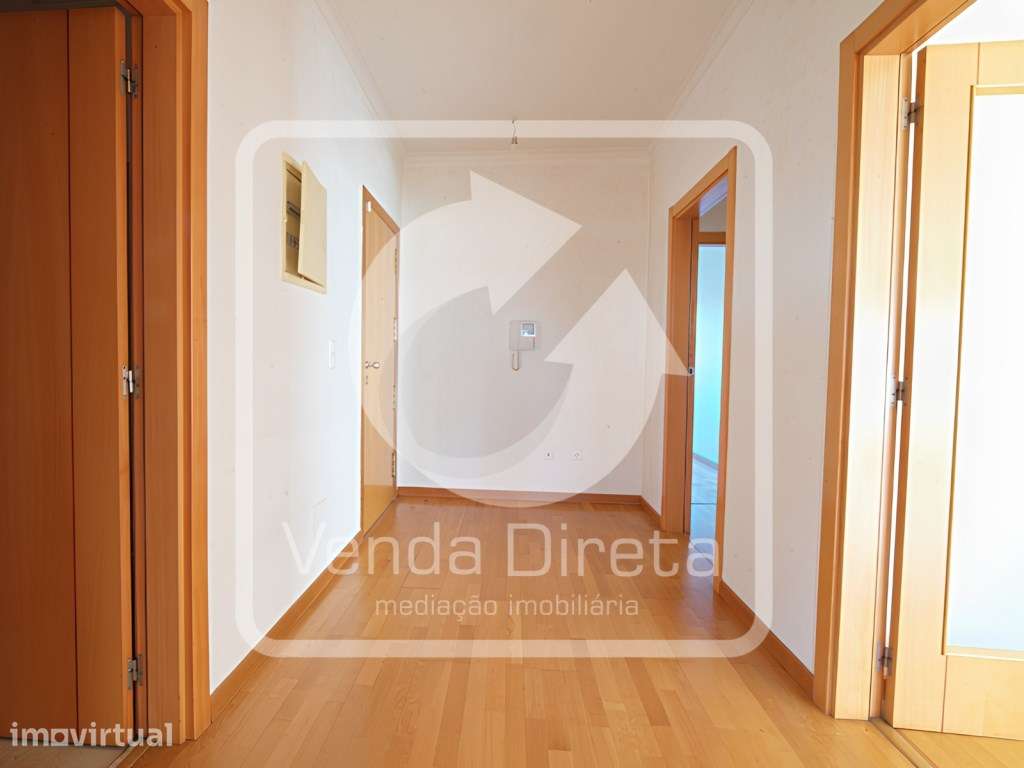 Apartamento T2 com 123 m², Garagem e Arrecadação no Afonsoeiro - Mo... - Grande imagem: 4/23