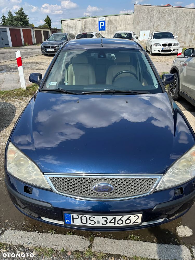 Ford Mondeo 2.0 Ghia - 4