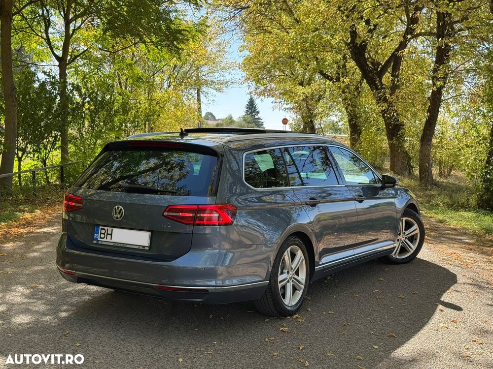 Volkswagen Passat - 2