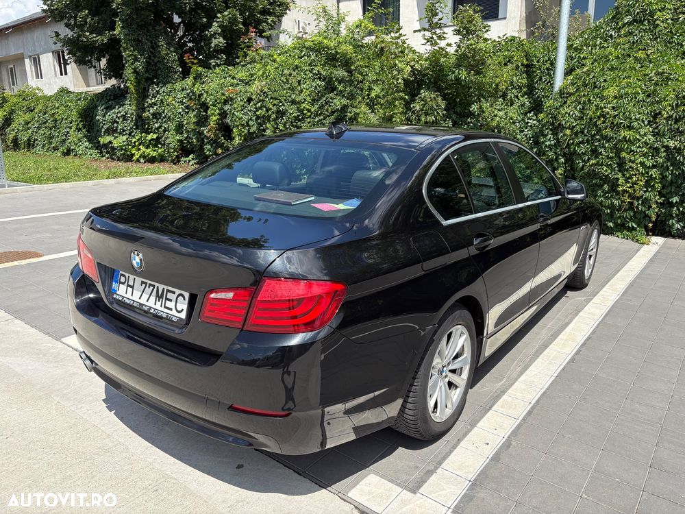 BMW Seria 5 520d - 7