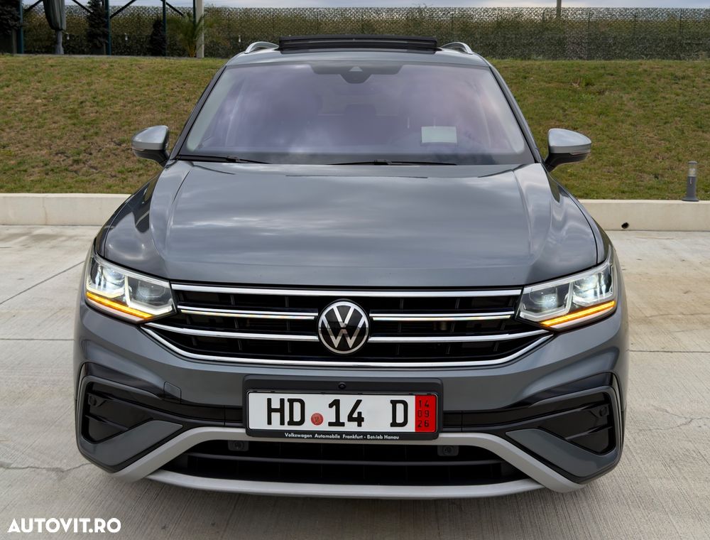 Volkswagen Tiguan 2.0 TDI SCR 4MOTION DSG Elegance - 39