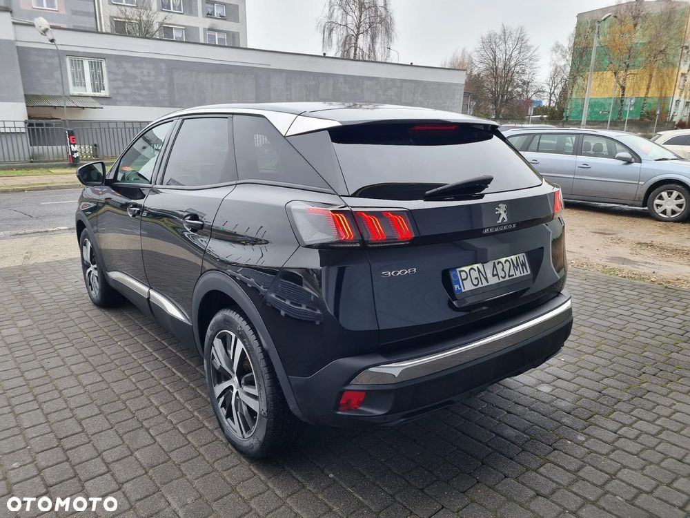 Peugeot 3008 1.2 PureTech Allure S&S EAT6 - 4
