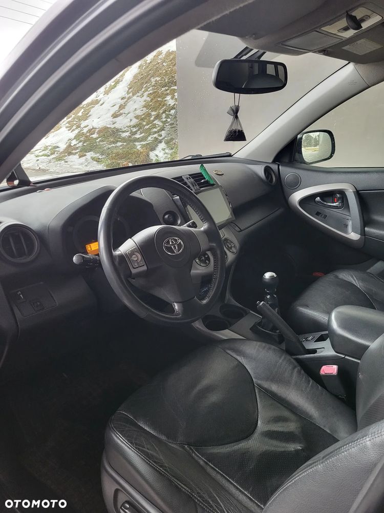 Toyota RAV4 2.2 D-CAT 4x4 Sol - 7