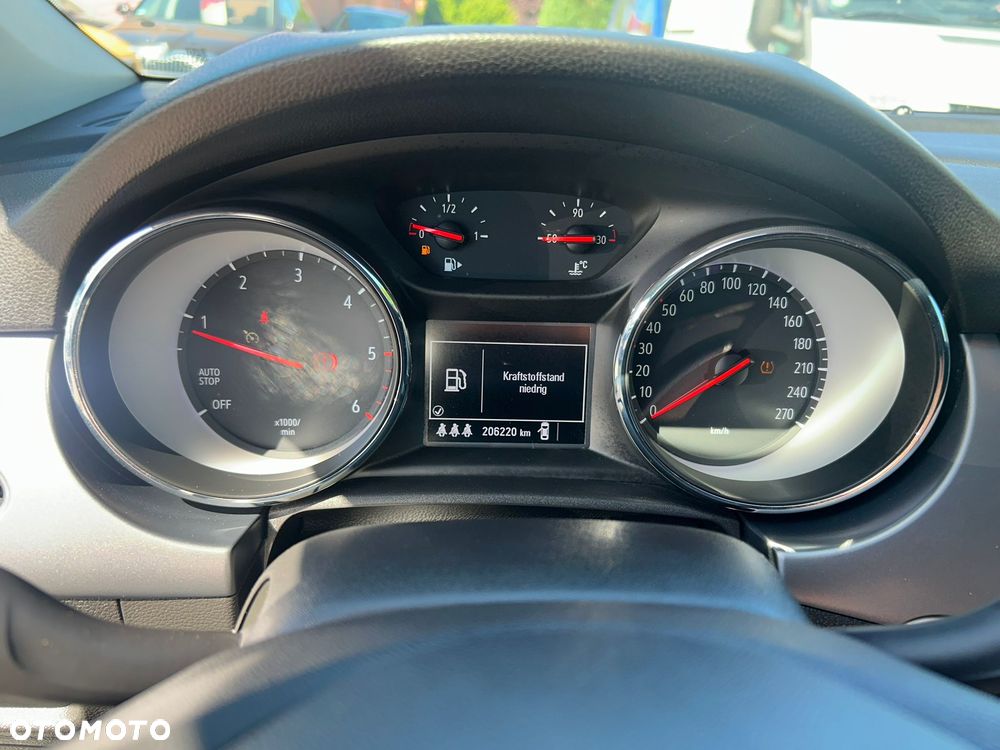 Opel Astra 1.6 CDTI Active - 11