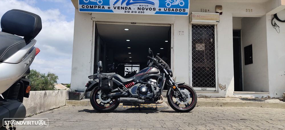Kawasaki Vulcan 650 S - 1