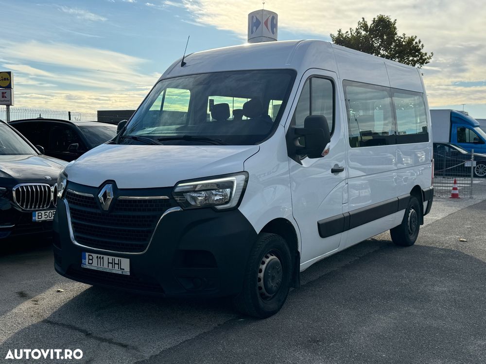 Renault Master 2.3 Blue dCi 145 TT Combi 3,5t L2H2 8+1