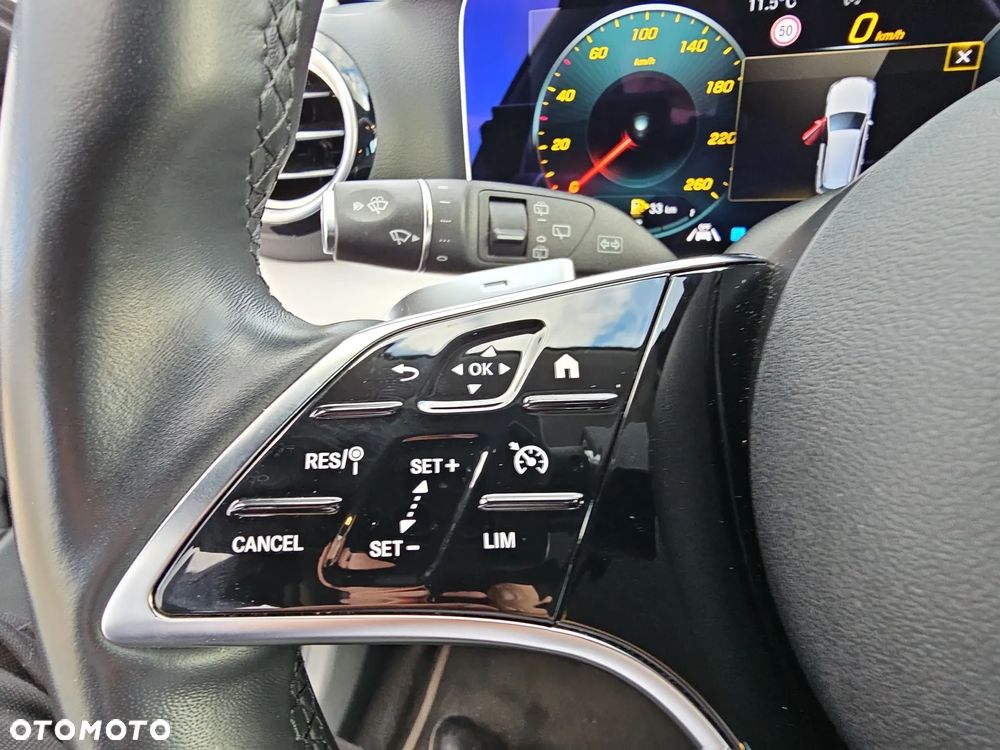 Mercedes-Benz Klasa E 220 d 4-Matic 9G-TRONIC - 17