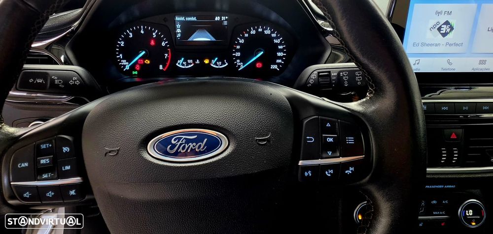 Ford Fiesta 1.0 EcoBoost S&S TITANIUM - 12
