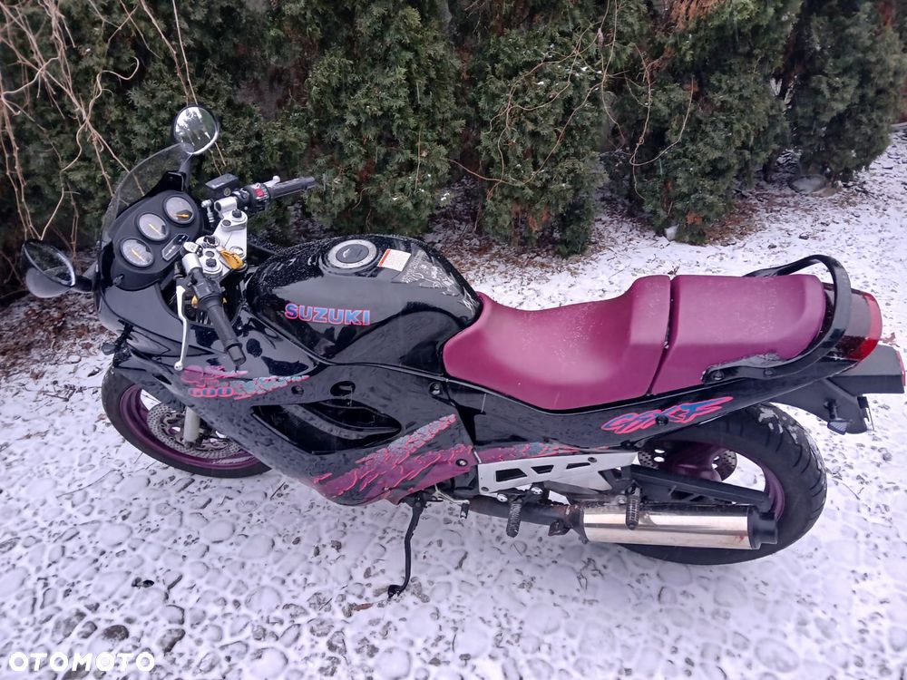 Suzuki GSX-F - Katana - 2