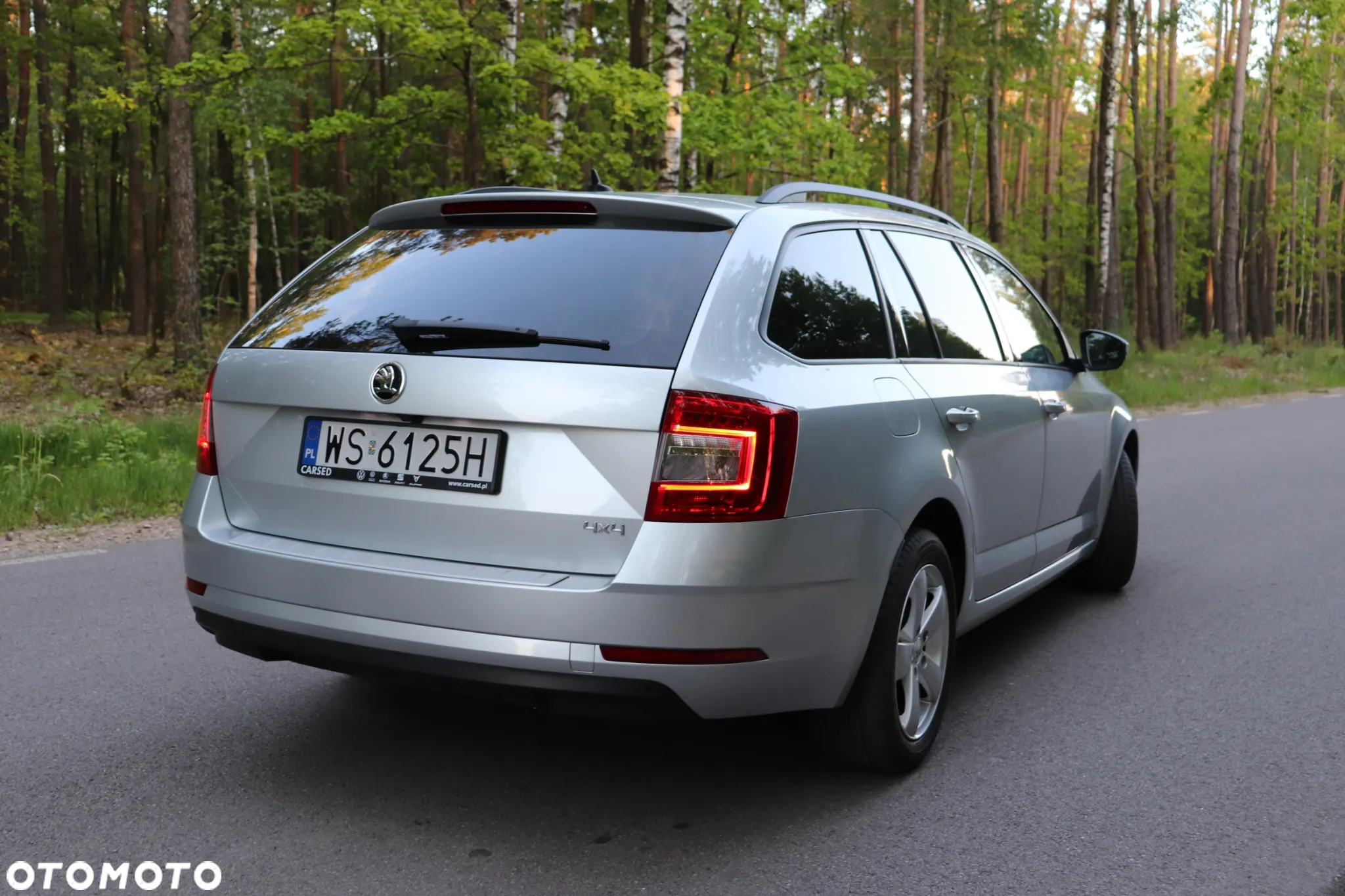 Skoda Octavia 2.0 TDI 4x4 Ambition DSG - 4