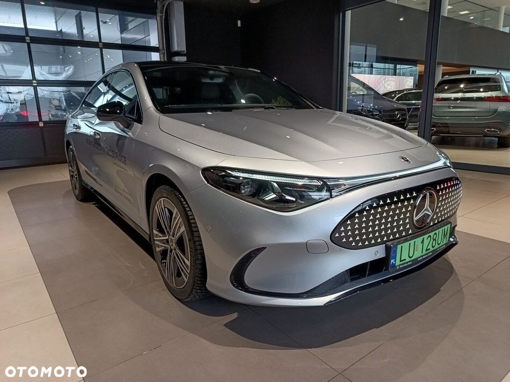 Mercedes-Benz CLA - 4