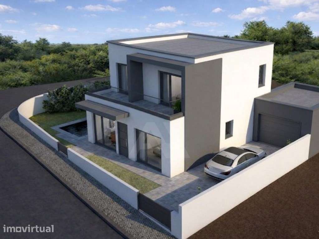 Moradia T3 com Piscina e Garagem a 5 Minutos das Caldas - Grande imagem: 2/19