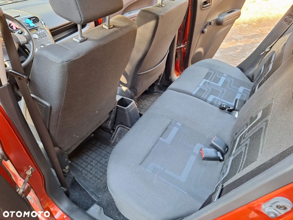 Suzuki Splash 1.0 Club - 8