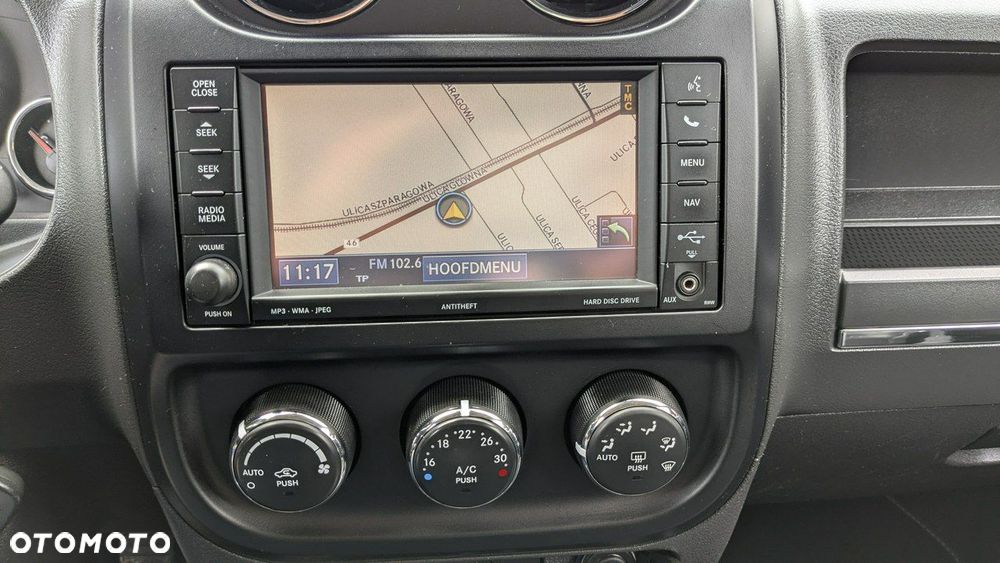 Jeep Compass - 29