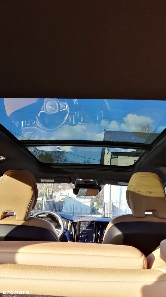 Volvo XC 60 T5 AWD Momentum - 13