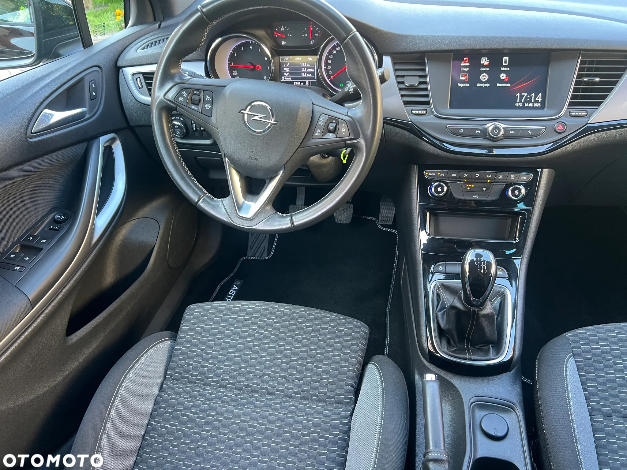 Opel Astra - 29