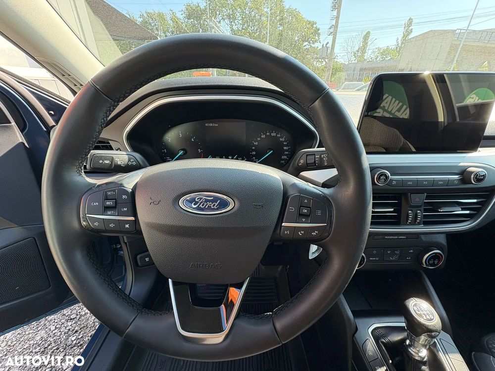 Ford Focus 1.5 EcoBlue Trend - 9