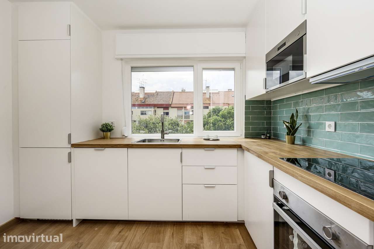 Apartamento t1 à venda na Rua Dom Dinis - Grande imagem: 4/24