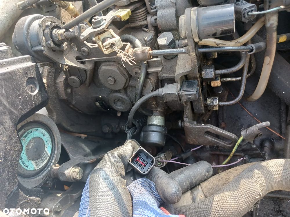 Pompa wtryskowa Lucas R8448B391C Citroen Jumper Berlingo Peugeot Boxer Partner Fiat Ducato 1.9 diesel łapa podstawa pompy wtryski - 2