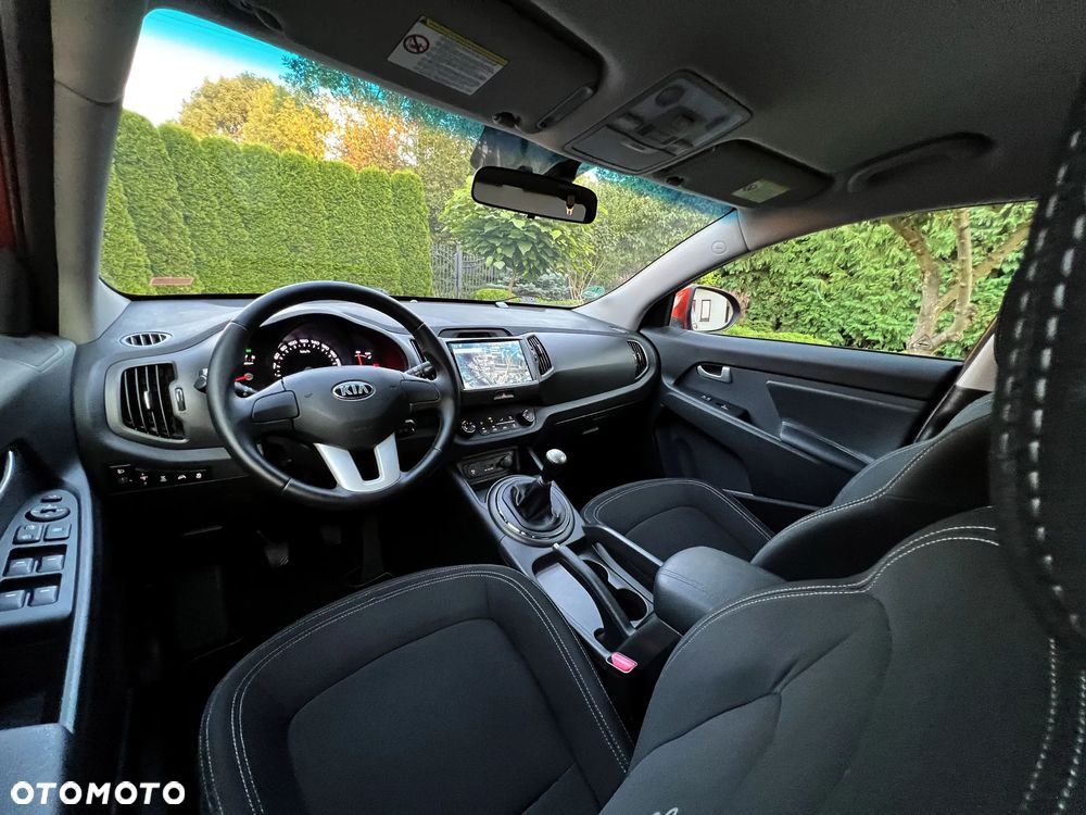 Kia Sportage 2.0 CVVT 4WD Vision - 26