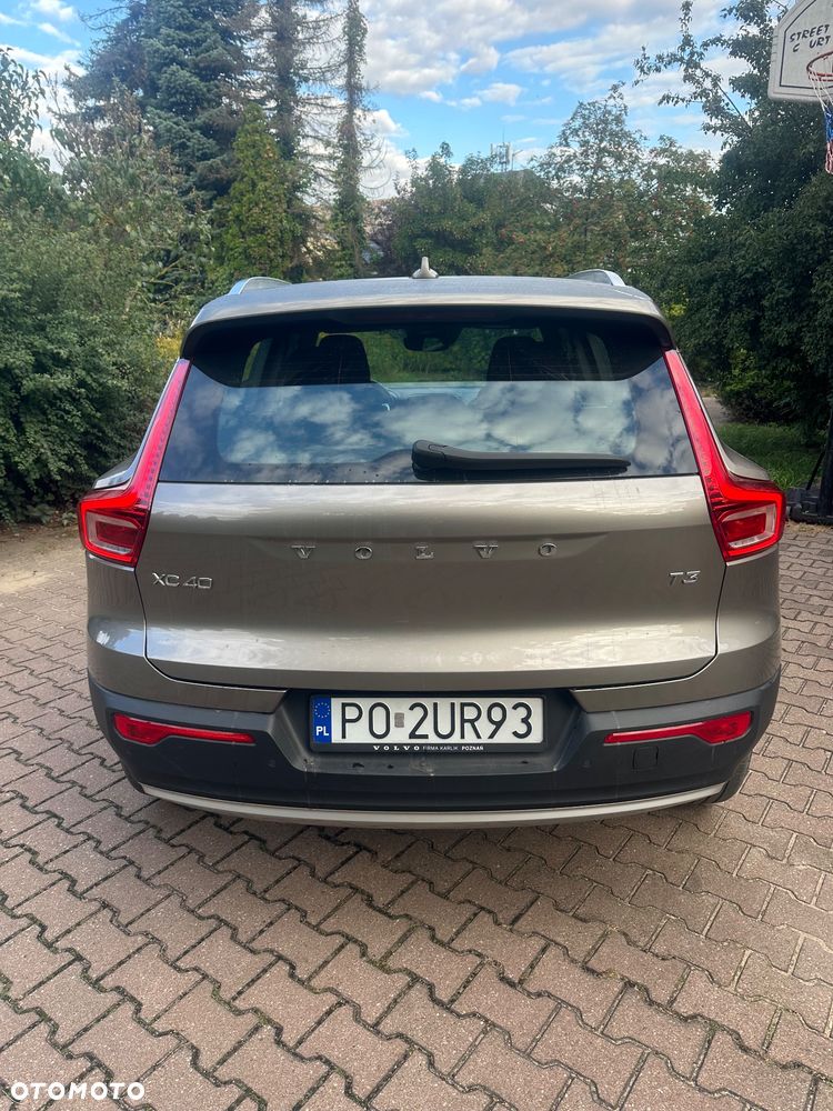 Volvo XC 40 T3 Momentum Pro - 9