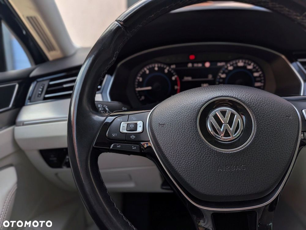 Volkswagen Passat 1.5 TSI EVO Highline DSG - 18