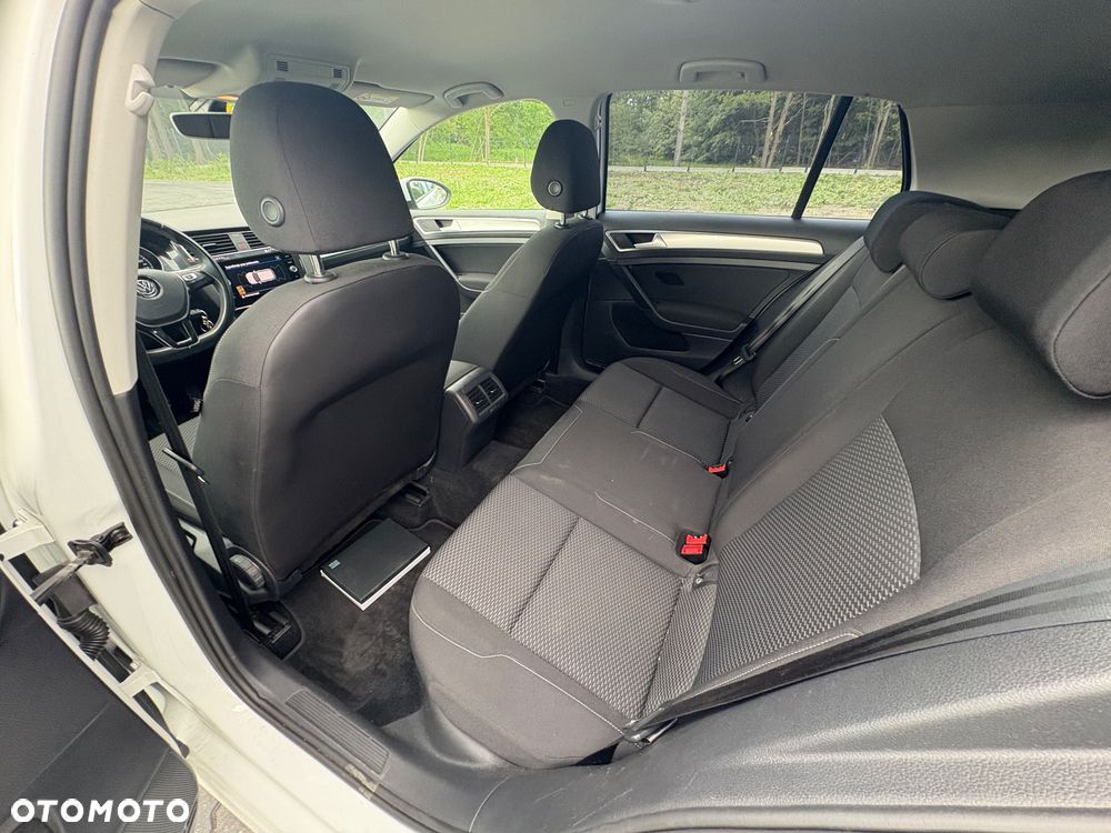Volkswagen Golf 1.0 TSI Comfortline - 26