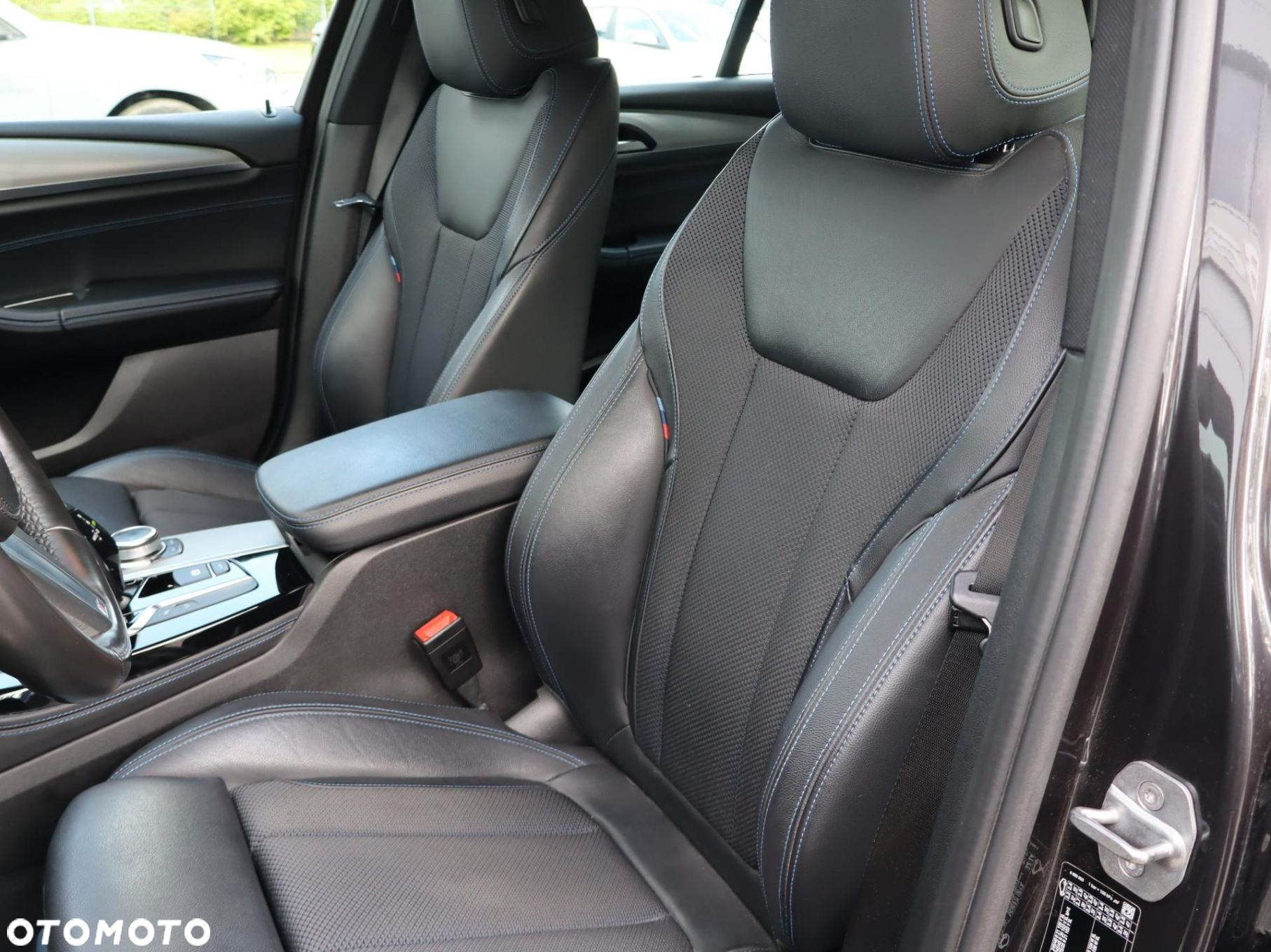 BMW X4 - 8