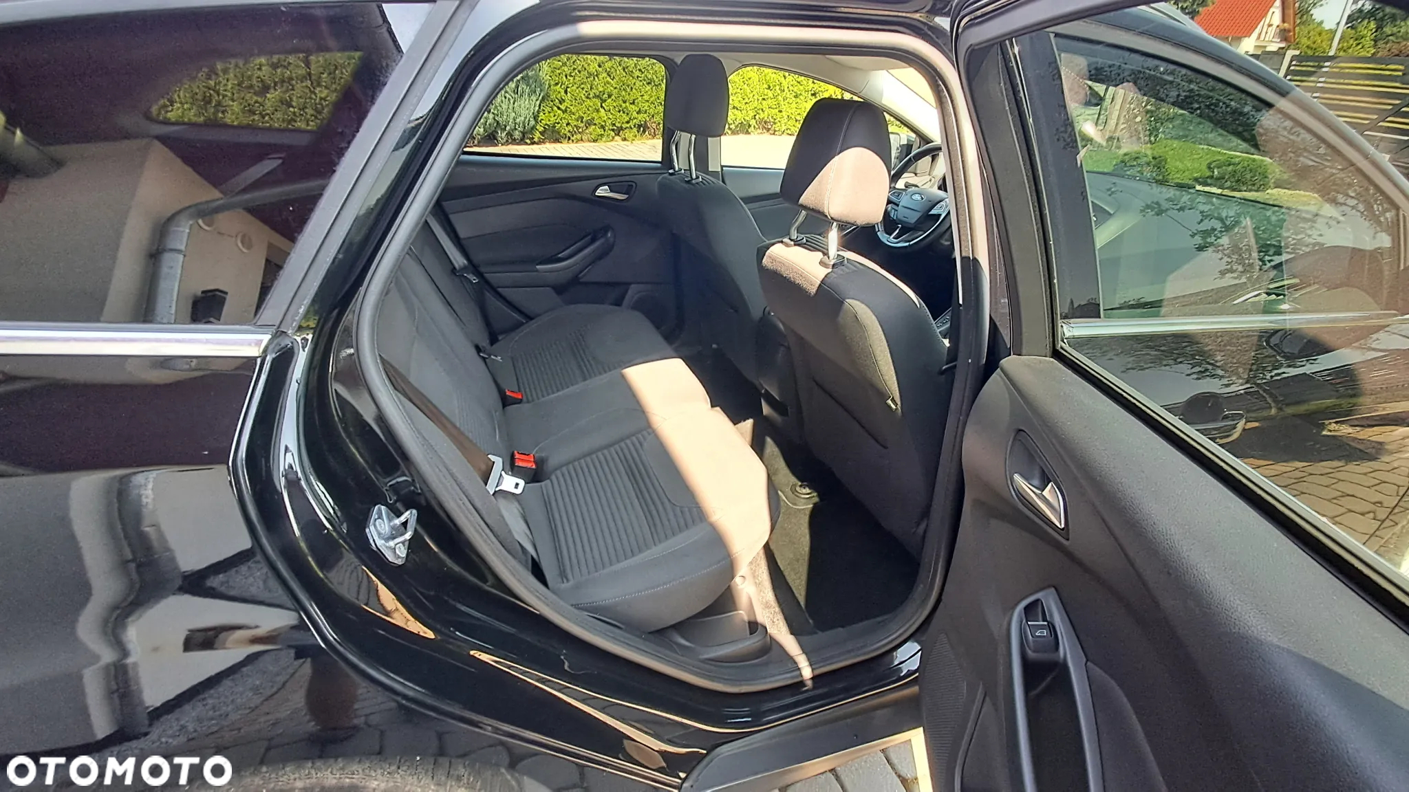 Ford Focus - 8
