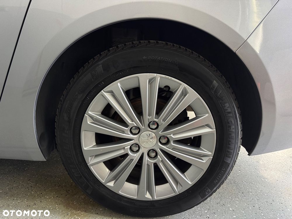 Peugeot 308 BlueHDi 130 EAT8 Stop & Start Allure Pack - 35