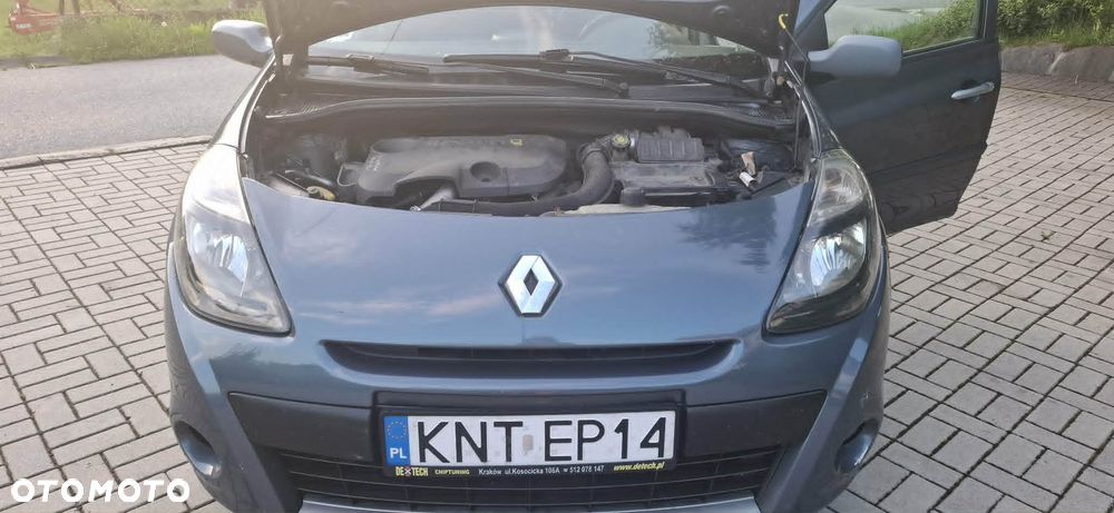 Renault Clio - 12