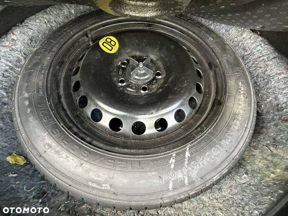Ford Mondeo - 26